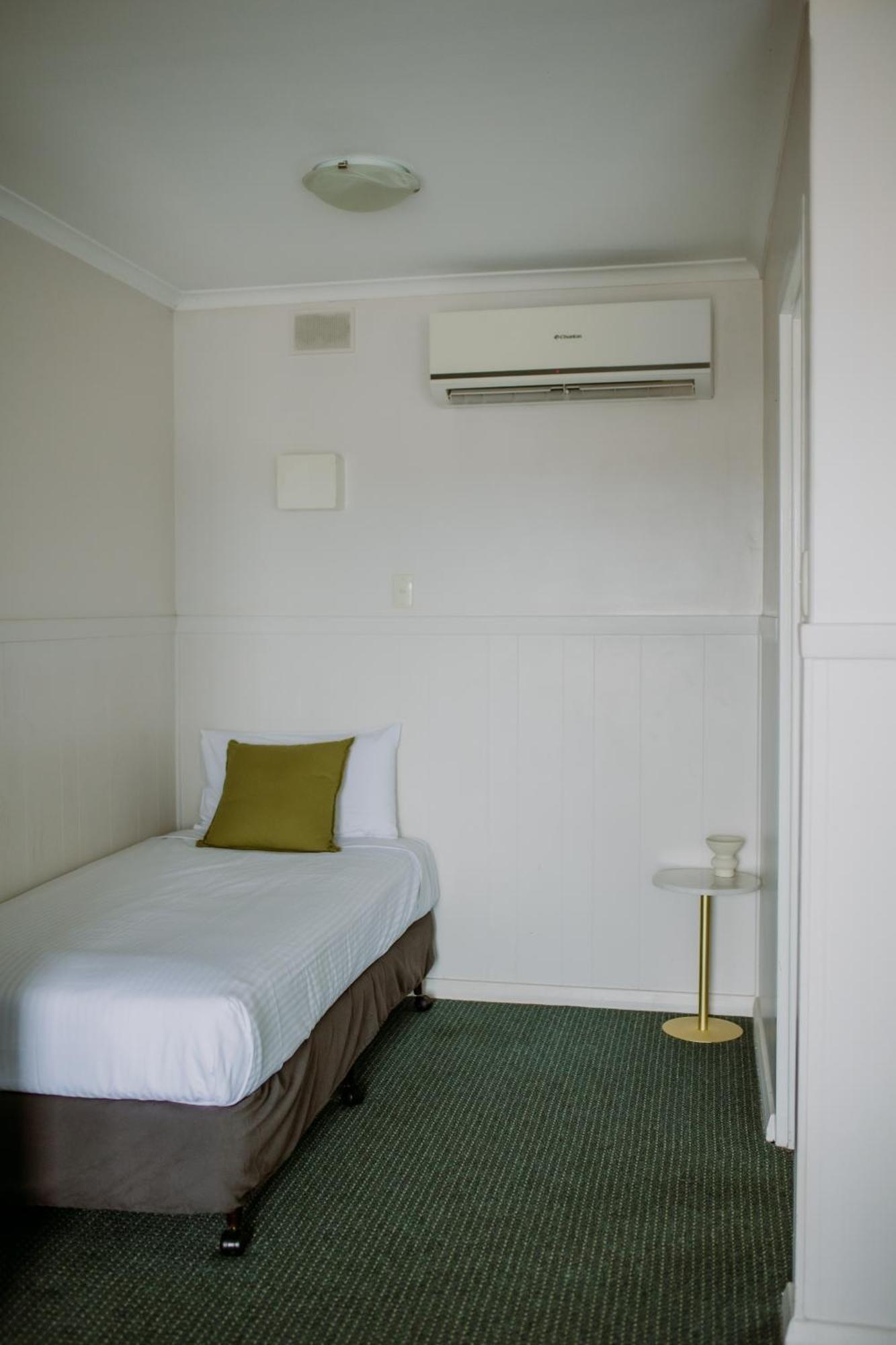 Panco Victor Harbor Motel Bagian luar foto